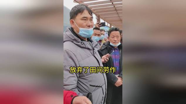 当面亲别人老婆被捅死，是什么心理女生遭醉汉骚扰殴打男生视频“大衣哥”朱之文受村民欺侮，而不搬家的真相是什么 大众汽车